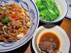 -洞庭土菜小炒馆(易发广场店)
