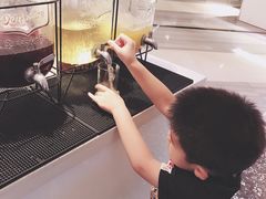 -上海滴水湖皇冠假日酒店