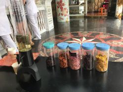 -莎蔓莉莎美容会所