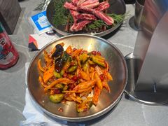 -草家酱蟹炭火烤肉店(珲春南路一店)