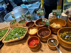 -云阿蛮云南生烫牛肉米线(奉贤路店)