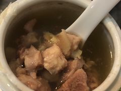 -西华美食•老广烧腊(百灵路店)