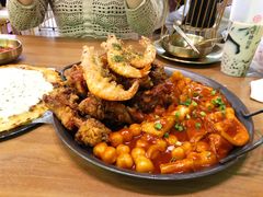 必点炸鸡翅配年糕-HOTISLAND海鸡岛·韩国料理(江南西店)