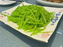 -民间瓦缸煨汤館(嵩山路店)