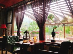 靠窗位-Local泰莲庭(虹鳟鱼店)