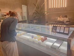 面包甜点陈列柜-Sarah西点·烘焙·餐厅(翰林府旗舰店)