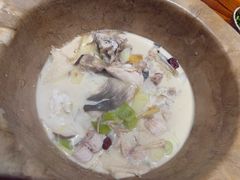 -滇香肴·云南菜蒸汽石锅鱼(云南北路店)