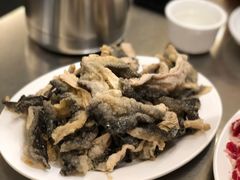 -胡须佬鸡煲四季火锅店(石厦西村直营店)