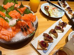 -花和海鲜自助(梅江店)