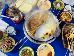 -马路边边·成都串串(翠柏路店)