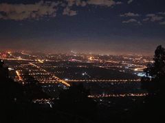 -鬼笑石后山停车场
