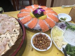 -官塘陈记鱼生·潮汕砂锅粥·牛肉火锅(潮枫路总店)