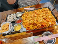 -炸鸡情侣韩式料理(中央大街店)