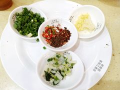 -桥香园云南过桥米线(金马碧鸡店)