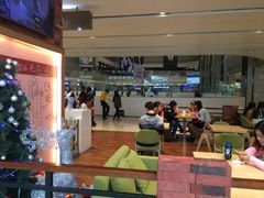 -冰堡国际溜冰场(观澜湖新城MHMALL店)