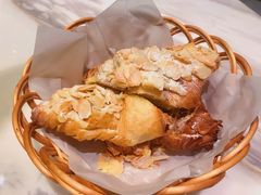 杏仁羊角-麦田工坊(月湖店)