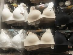 -优衣库(重庆沙坪坝印象汇店)
