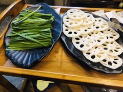 -唯成•韩国炭火烤肉 유성고기