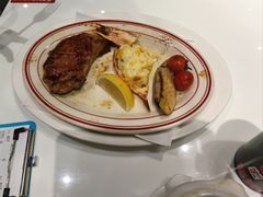 -尊品牛排(绳金塔店)