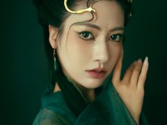 -金夫人化妆摄影职业培训学校