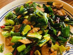 小炒肉-云海肴·汽锅鸡·云南菜(天山百盛优客店)