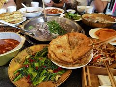 -周老三跷脚牛肉·全牛火锅(非遗传承店)