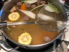 招牌牛骨清汤锅-左庭右院鲜牛肉火锅(新梅广场店)