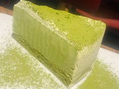 -必胜客(新中纬店)