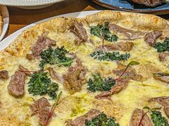 -JINNS锦时 steak&pizza(浸信会礼拜堂旧址店)