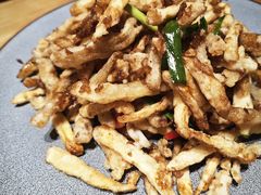 茶树菇炒鱿鱼-竹里馆·淮扬菜·功夫茶(老门东店)