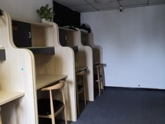 -轻学24小时自习室