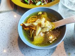武定母鸡炖野生菌-半山腰·云南菜(侨福芳草地店)