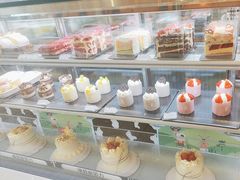 -焙丽拾光(麦凯乐直营店)