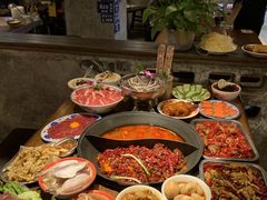 -萍姐火锅·公路夜市(武汉首店)