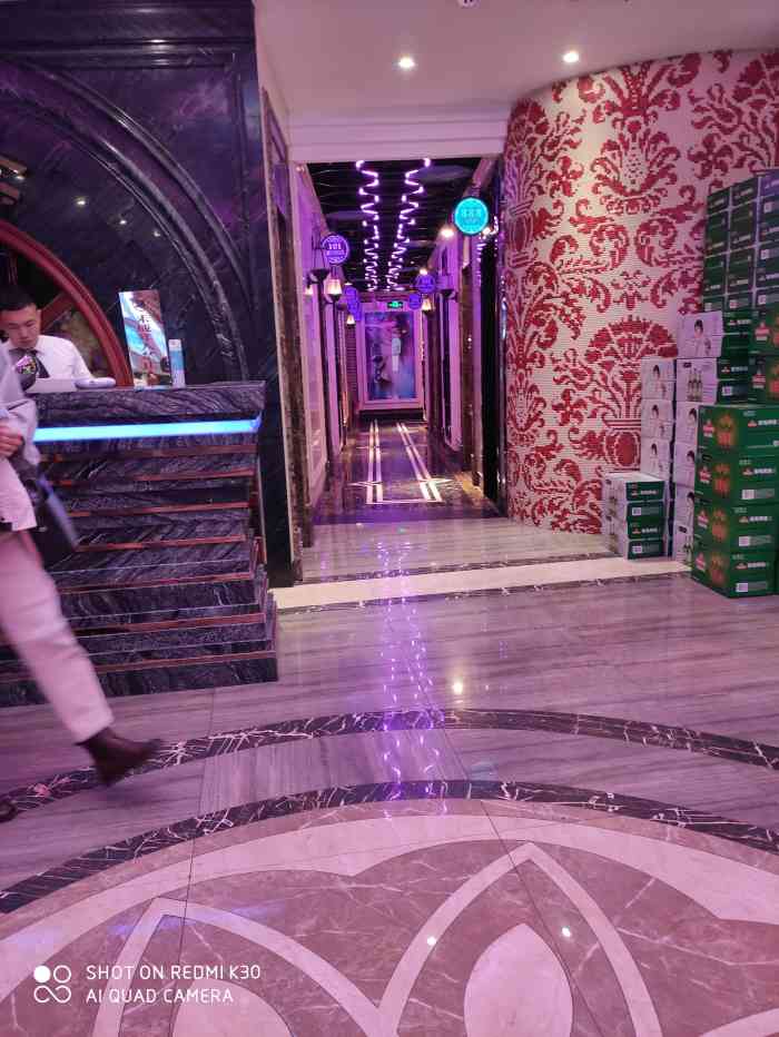 大家乐量贩式ktv(凯歌美店)-"很久没进ktv,原来现在都这样子了,非常.