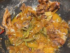 -玺炖·中国铁锅炖(南京东路店)