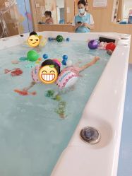 -Cool  Fun 蓝鲸π婴幼儿水育中心(宜乐荟店)