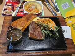 -豪客来牛排(成都锦江大融城店)