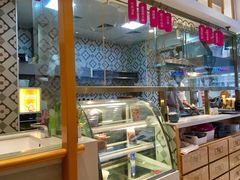 大堂-华辉拉肠(宝华店)