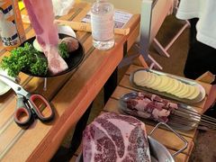 -叽叽扎扎烤肉场(生态城万达店)
