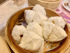 蜜汁叉烧包-点都德(大茶楼店)