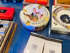 -雪茄客俱乐部(中骏世界城店)