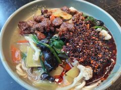 -臻老板牛肉面(光华路SOHO店)