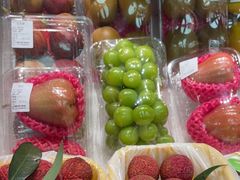 -每日新鲜水果吧(芮欧百货店)