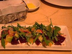 甜菜根牛油果沙拉-The Cheesecake Factory 芝乐坊餐厅(王府中環店)