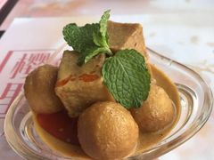 -樱花里音乐餐吧·牛扒椰子鸡(东圃店)