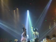 -V AMUSING CLUB·酒吧(银河中心店)