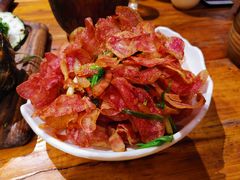 -老滇山寨•云南特色菜•地方菜•民族风情歌舞表演(金碧店)