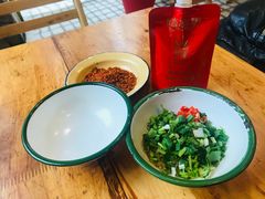 -拈签一笑黄牛肉辣卤串串