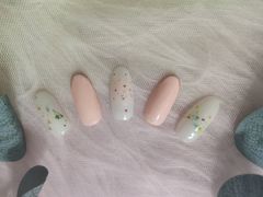 -群丽化妆摄影美甲纹绣培训学校